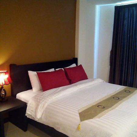 One Fu Hotel Surin Exterior foto