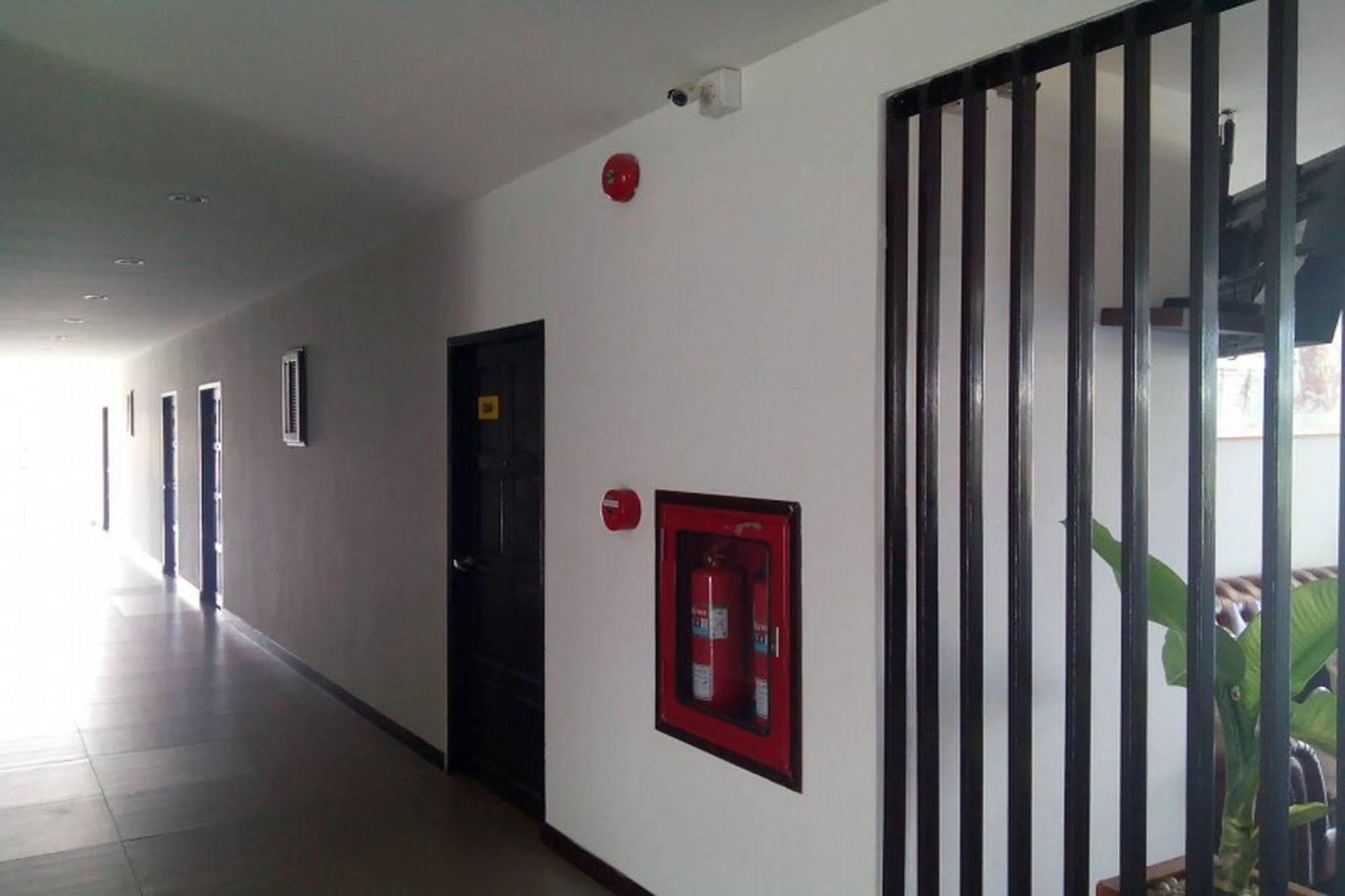 One Fu Hotel Surin Exterior foto